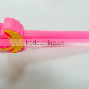 New Style Promotional Cheap Legoo Selfie Stick thumbnail-3