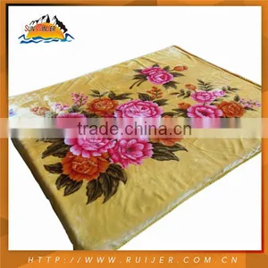 Durable Factory Made Cheap King Size Cable Knitted Blanket thumbnail-1