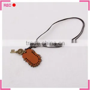 Leather Necklace With Hat Pendant, for Party Fashionable New Design Necklace thumbnail-6