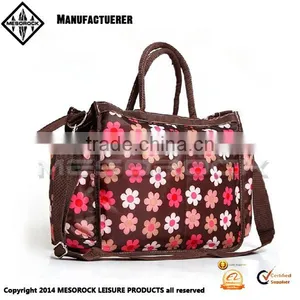 Large Capacity Special Edition Tote Bag Crossbody Baby Bag Waterproof Diaper Bag thumbnail-1
