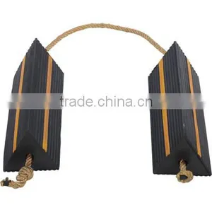 Aircraft Rubber Wheel Chock thumbnail-1