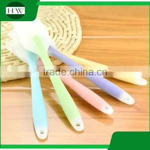 Wholesale Custom Multipurpose Eco Silicone Pastry Tools Baking Butter Spreader Cake Knife thumbnail-2