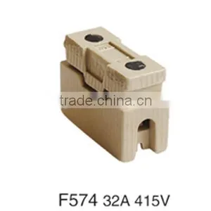 Electrical 200A RCIA Plug-in Porcelain Fuse thumbnail-5