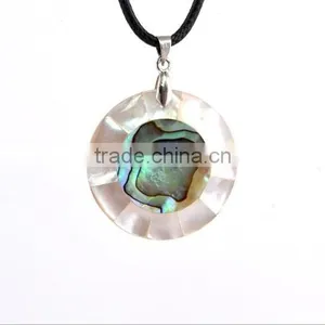 2017 Hollow Round Mosaic Pendant Necklace Pure Handmade Caved Abalone Shell Necklace Women Shell Leather Necklace thumbnail-1
