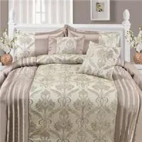 7 Piece Bedding Set thumbnail-1