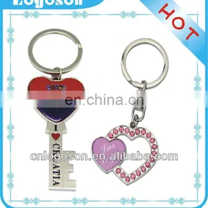 Christmas Gift of Heart Shape Metal Key Chain thumbnail-3