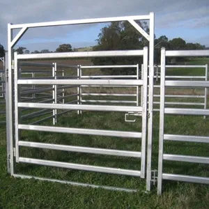 Farm Animal Used Livestock Fence Cattle Horse Sheep Panels and Corral Gate Sheep Barn Fence thumbnail-3