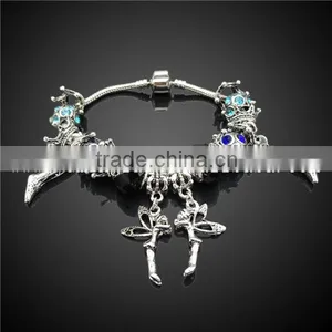 Exquisite Custom Silicone Bracelet Charms thumbnail-1