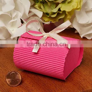 China Paper Folding Wedding Favor Boxes thumbnail-1