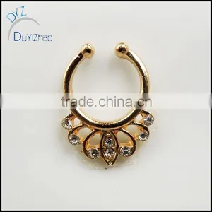 Fashion Septum Clicker Nose Ring Body Piercing thumbnail-1