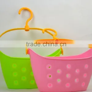 2015new Design Plastic Storage Basket With Hook thumbnail-1