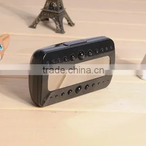 Professional Pinhole Camera For Bedroom Decoration Wireless Clock Pinhole Camera thumbnail-3