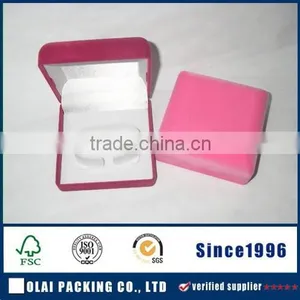 Popular Pink Velvet Bangle Packaging Box thumbnail-1