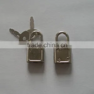 Metal Padlock With Smooth Surface thumbnail-1