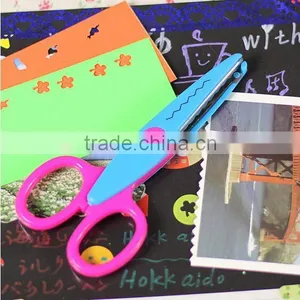 High Quality Paper Edger Pinking Shears/ Zig Zag Scissors Scrapbooking Decorative Craft Pattern Edged/ Scissors Paper Trimmer thumbnail-5