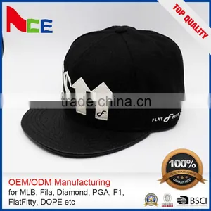 2016 New Designed Hot Sell Custom Embroidery Snapback Cap thumbnail-1