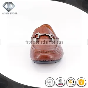 Fashion Perforated Leather Breathable Casual Shoes thumbnail-3
