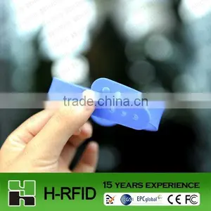 High Quality RFID Wristband Use for Access Control thumbnail-1