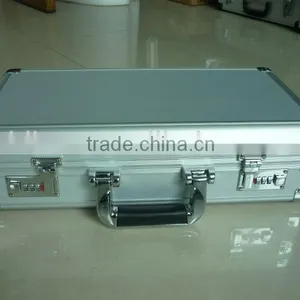 Aluminum Pistol Case thumbnail-5