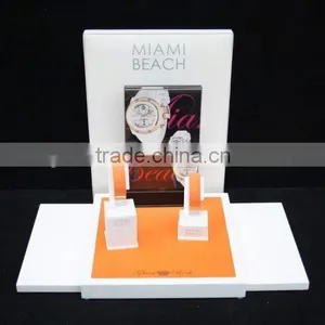 2015 Hot Design and Wonderful Watch Counter Display thumbnail-2