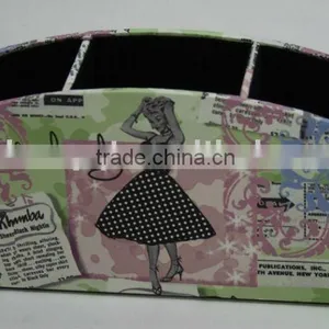 Tri Pen Holder thumbnail-1
