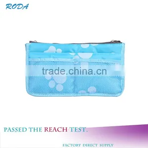 2015 Fashion Style 600D Fabric Foldable Printed Travel Cosmetic Bag thumbnail-6