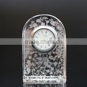 Small Crystal Decorative Desktop Clock thumbnail-3