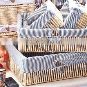 China Folk Hand Corn Husk Woven Storage Basket With Cotton Lining thumbnail-3