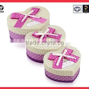 High Quality Custom Printing Paper Folding Cosmetic Box Packaging, Heart Shaped Gift Box Set With Bowknot thumbnail-1