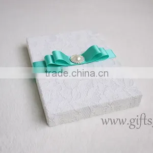 Elegant Wedding Invitations Silk Boxes Wholesale thumbnail-4