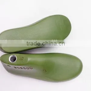 The Children Shoe Lasts for Student Wearing thumbnail-2