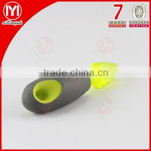 Color Plastic Lemon Squeezer With pp Handle thumbnail-1