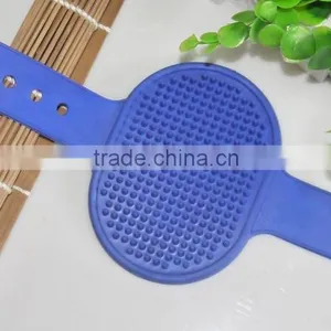 Pretty Rubber Pet Brush Pet Massage Brush for Dog thumbnail-6
