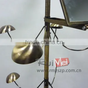 Fashionable Metal Wire Hat Display Stand/cap Rack thumbnail-3