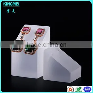 2015 Hot Sale Acrylic Single Ring Holder Display,acrylic Jewelery Display Stand for Window thumbnail-3