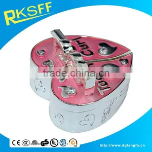Die Casting Zinc Alloy Hot Sale Baby Caring Tooth and Curl Box Set thumbnail-5