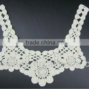 Collar Lace thumbnail-1