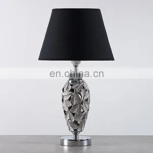New Design of Flower Pattern Ceramic Table Lamp for Reading Room thumbnail-2