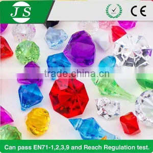 Low Price New Design Acrylic Diamond Paperweight thumbnail-1