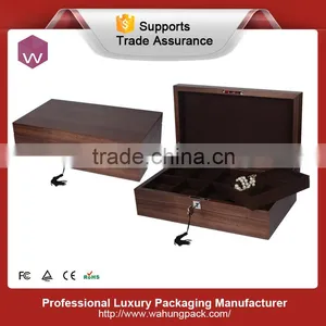 Brown Matte Painting Wood Jewel Packaging thumbnail-1