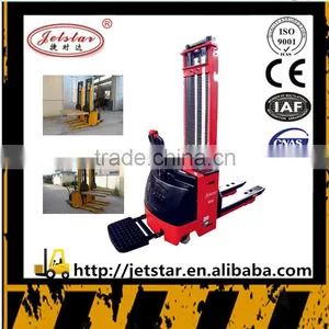 Customized Red Color Small Electric Hydraulic Forklift Made in China thumbnail-1