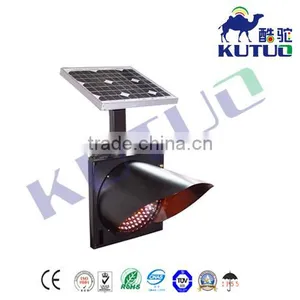 300mm Solar Warning Traffic Light thumbnail-3