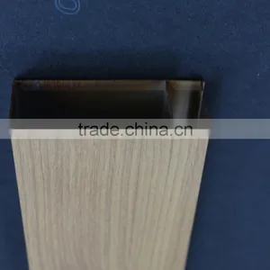 Non-flammable Suspended Metal Ceiling Panel Wood Grain Aluminum Square Tube Screen Ceiling thumbnail-2