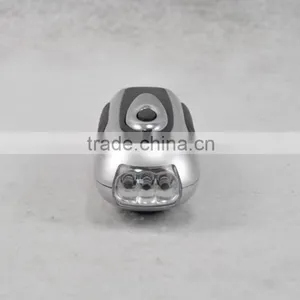 3 Led Wind Up Dynamo Flashlight thumbnail-2