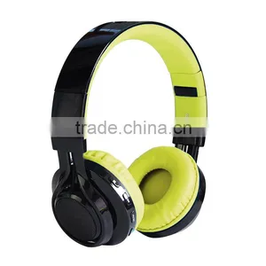 Foldable Wireless Portable FM Receiver Headphone For Music Lover thumbnail-4