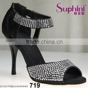 Glamourous and Sexy Small Open Toe Tango Dancing Shoes thumbnail-2