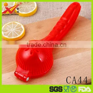 ABS Material Customized Color High Quality Lemon Squeezer thumbnail-1