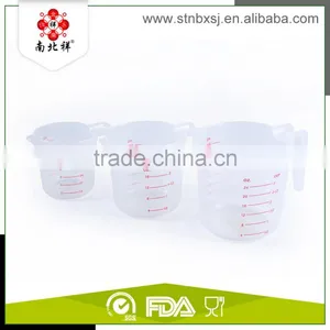 3 Pcs Plastic Measuring Cup Set thumbnail-1