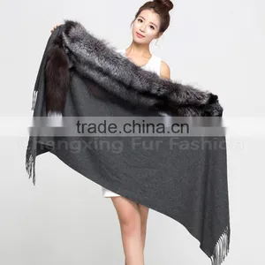CX-B-P-53A Women Luxury Fox Fur Trim Pashmina Shawl thumbnail-4