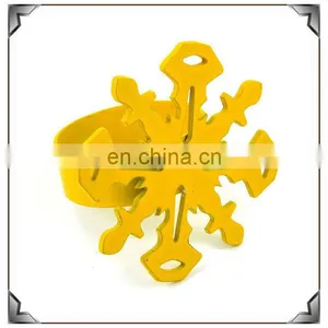 Powder Coating Metal Snowflake Napkin Ring for Christmas Decoration thumbnail-1